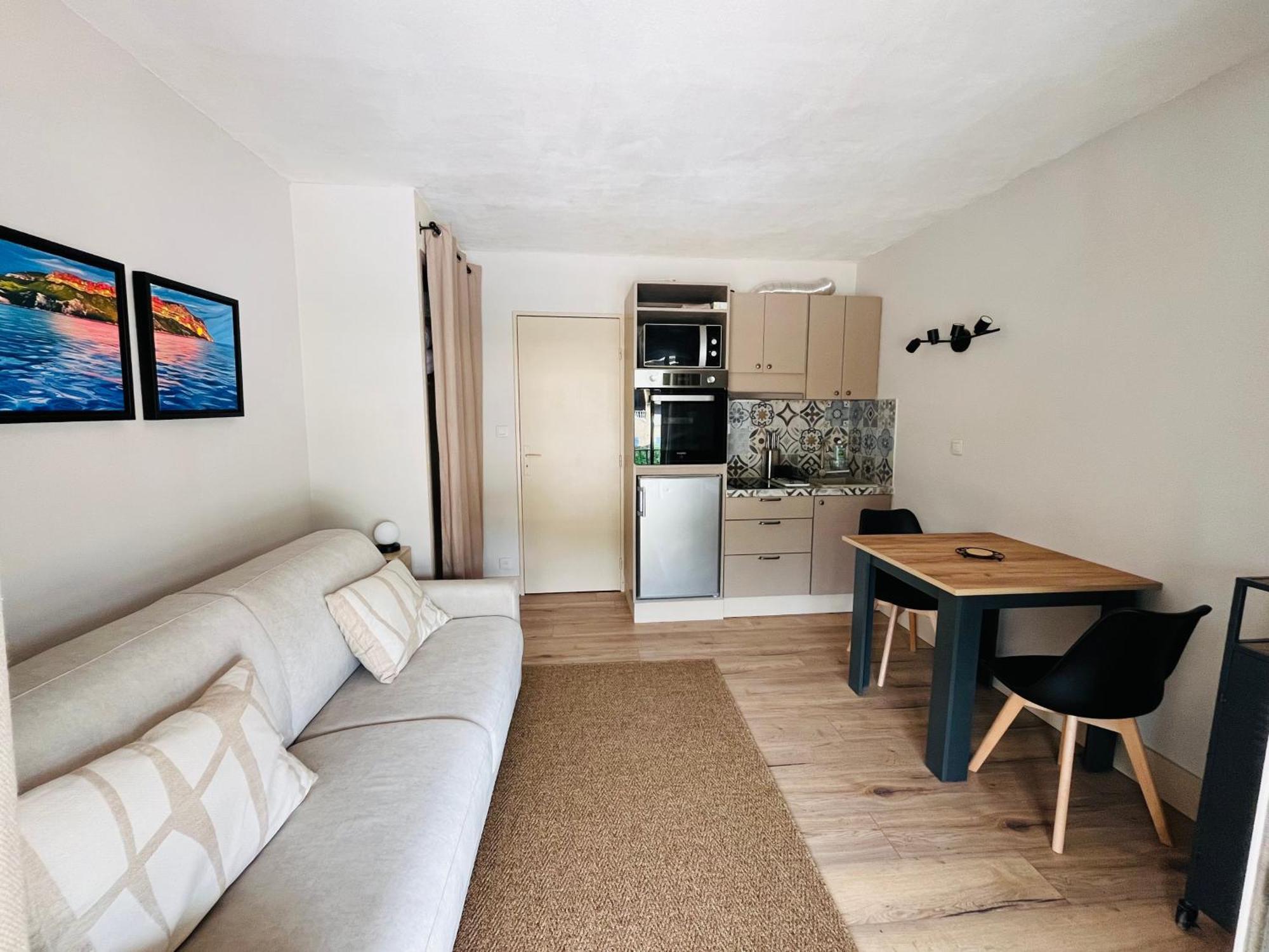 Studio Cosy En Bord De Mer แซ็งต์-ซีร์-ซูร์-แมร์ ภายนอก รูปภาพ